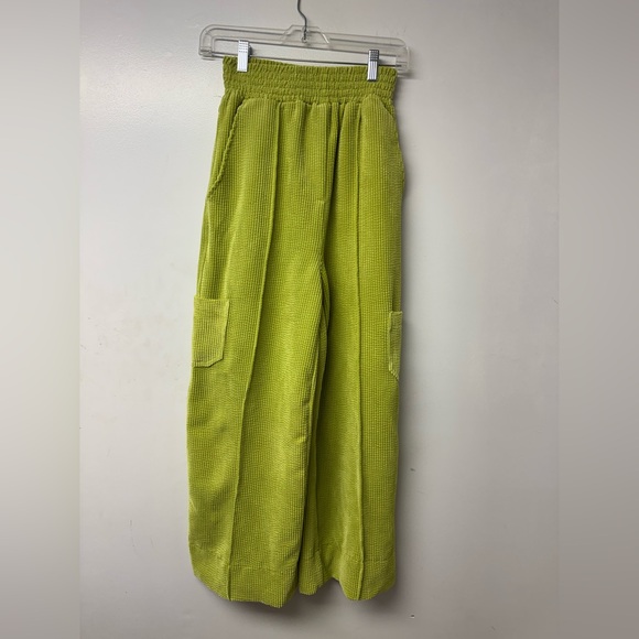 Urban Outfitters UO Drapey Corduroy Wide Leg Pull-On Pants Green XS Boho Casual - Picture 5 of 12